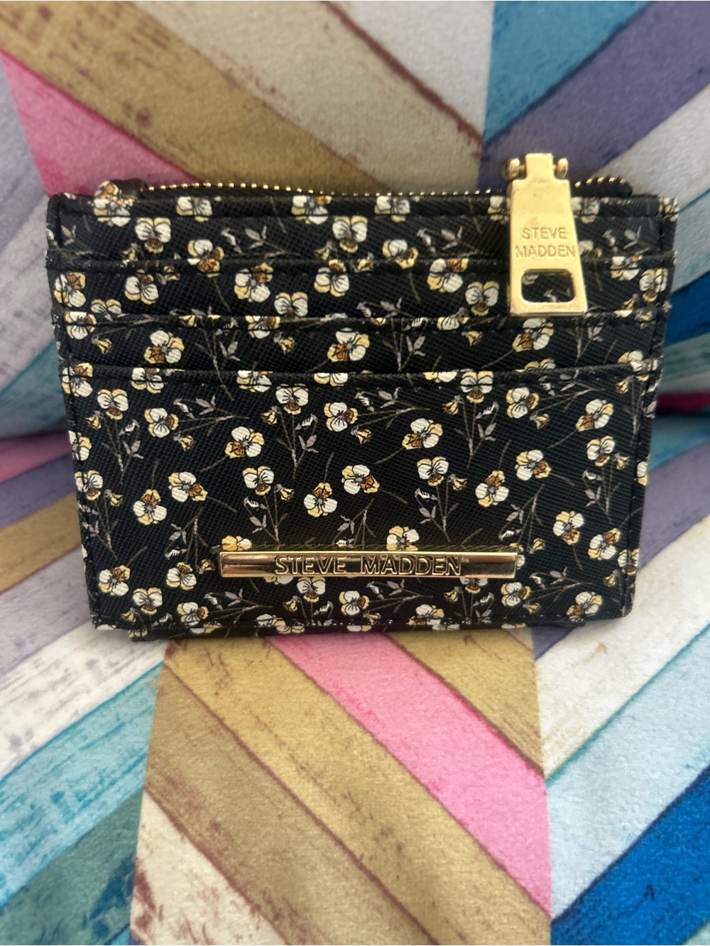 Steve Madden Black Floral Zip Card Holder Wallet ID Coin Pouch
